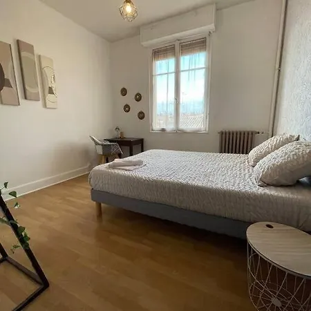 Apartment * Le Mistral De Chloe *